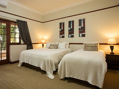 The Country Guesthouse - Family Suite Room 12
