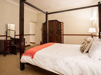 The Country Guesthouse - Family Suite Room 12
