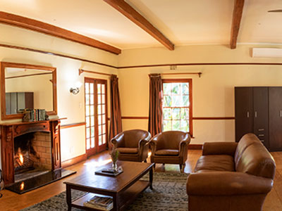 The Country Guesthouse - Family Suite Room 13