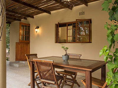 The Country Guesthouse - Family Suite Room 9