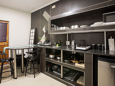 The Country Guesthouse - Family Suite Room 9
