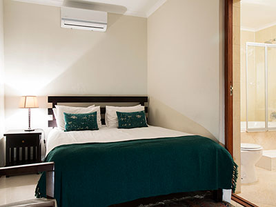 The Country Guesthouse - Family Suite Room 9